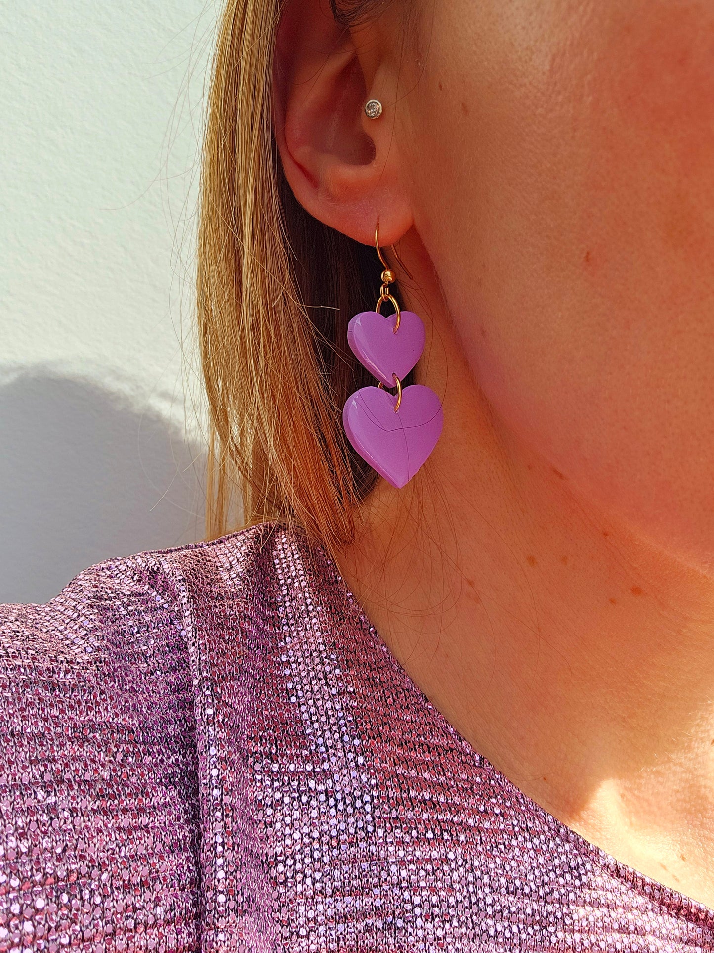 QUE DU LOVE - Boucles d'oreilles - Doubles coeur lila