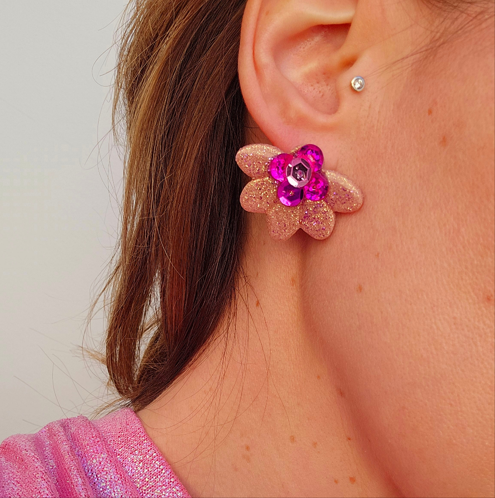 FLEURETTES - Boucles d'oreilles enchantées - Rosé paillettes.